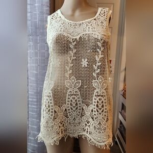 Blu Pepper Cream Lace Detail Top